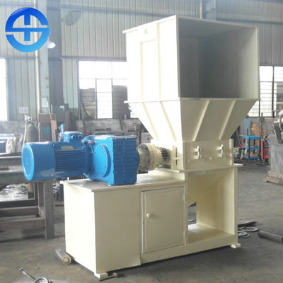 22 kilovatios se doblan control del PLC de la máquina de la trituradora de la chatarra de la trituradora del eje menos polvo