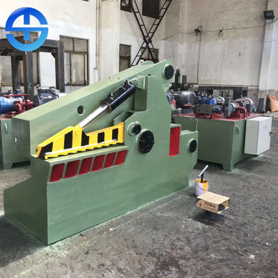 La chatarra para corte de metales del cocodrilo de los esquileos del pedazo eléctrico esquila el movimiento conveniente