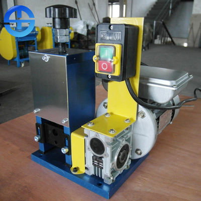 Modelo de máquina de cobre automático ahorro de energía de desmontaje del cable del pelacables TMS-025