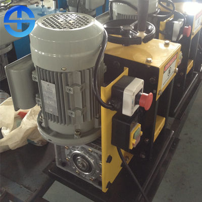 Pequeña máquina de desmontaje ajustable del cable del pedazo del pelacables del pedazo 400×400×500 milímetro