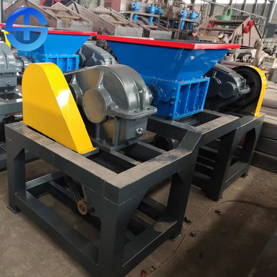 Chatarra de acero Q235 2*11kw que recicla la trituradora doble del eje de la máquina